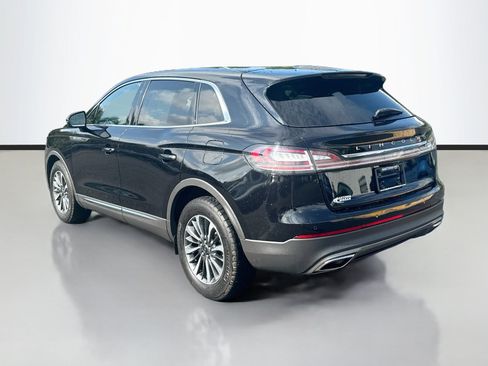 Used 2023 Lincoln Nautilus AWD image 5