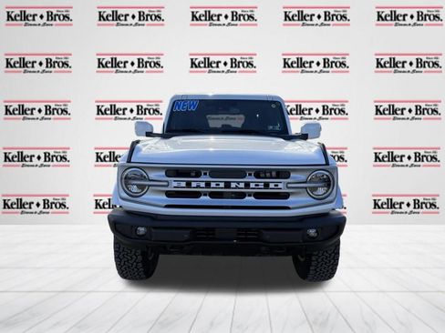 New 2025 Ford Bronco Outer Banks image 4