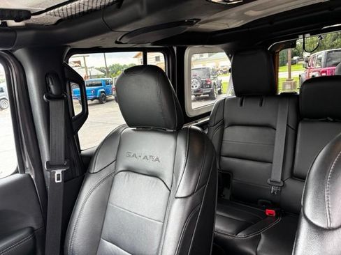 Used 2021 Jeep Wrangler Unlimited Sahara AWD/4WD image 23