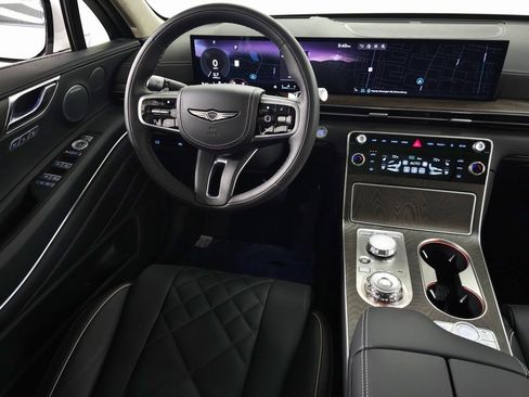 New 2025 Genesis GV80 3.5T Prestige image 15