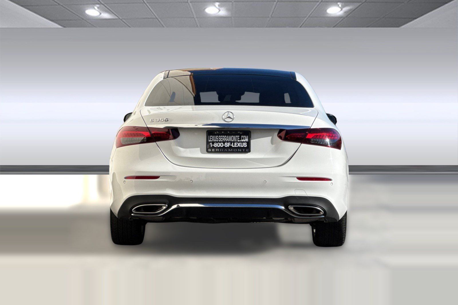Used 2022 Mercedes-Benz E 350 Sedan image 9