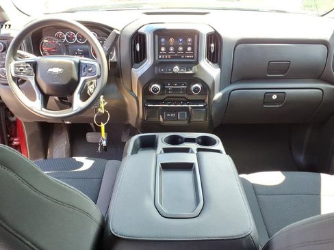 Used 2021 Chevrolet Silverado 1500 Custom w/ LPO, Dark Essentials Package AWD/4WD image 5