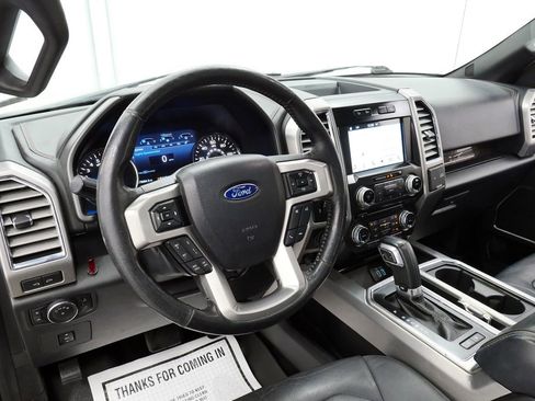 Used 2016 Ford F150 Platinum w/ Equipment Group 701A Luxury AWD/4WD image 12
