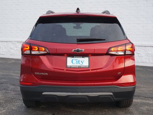 Used 2024 Chevrolet Equinox LT FWD image 6