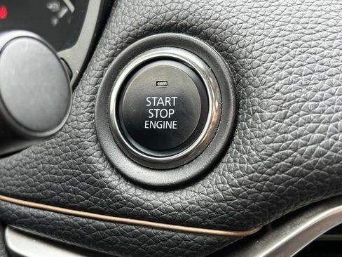 Used 2024 MAZDA CX-90 3.3 Turbo w/ Preferred Plus image 25