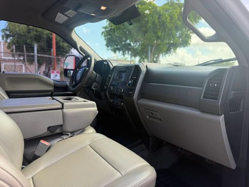 Used 2019 Ford F350 XL w/ Power Equipment Group AWD/4WD image 18