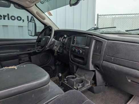 Used 2004 Dodge Ram 2500 Truck SLT w/ Off-Road Group image 18