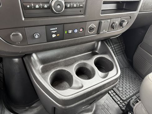 Used 2021 Chevrolet Express 3500 Work Van w/ Power Convenience Package image 22