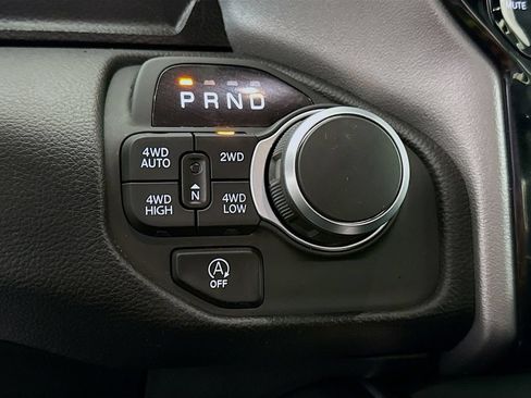 Used 2026 RAM 1500 Big Horn AWD/4WD image 10