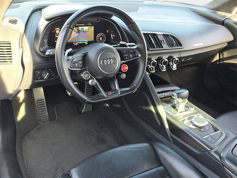 Used 2017 Audi R8 V10 plus image 18