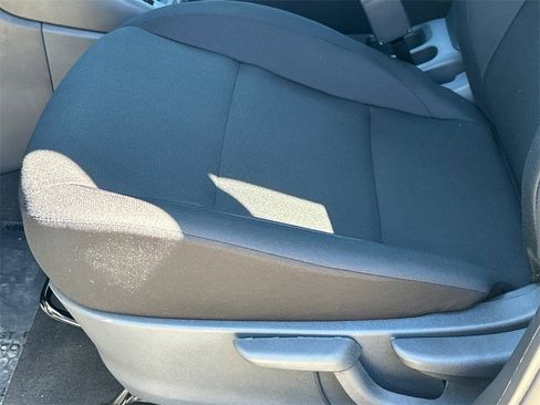 New 2025 Nissan Kicks Play S image 10