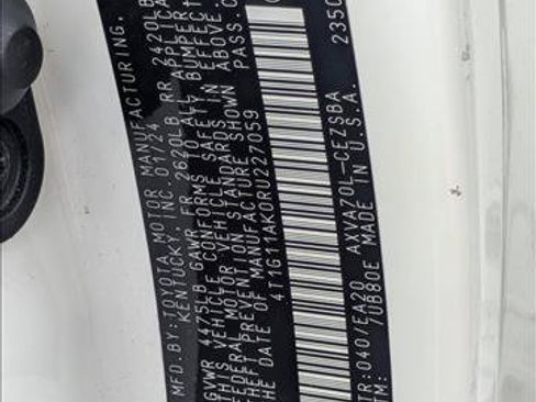 Used 2024 Toyota Camry SE FWD image 17