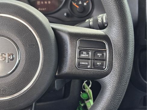 Used 2015 Jeep Patriot Sport w/ Power Value Group FWD image 25