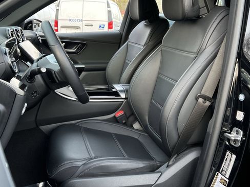 Certified 2023 Mercedes-Benz GLC 300 4MATIC image 11