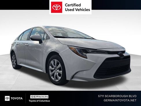 Used 2024 Toyota Corolla LE FWD image 1