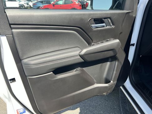 New 2026 GMC Canyon Elevation RWD image 10