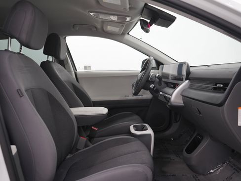 Certified 2024 Hyundai Ioniq 5 SEL AWD/4WD image 11