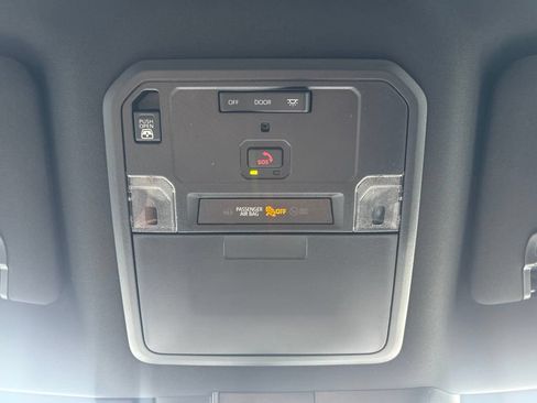 New 2026 Toyota Tundra SR5 AWD/4WD image 19