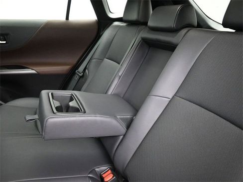 Used 2022 Toyota Venza Limited w/ Advanced Technology Package image 33