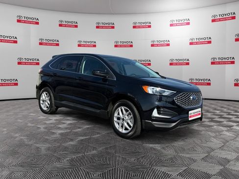 Used 2023 Ford Edge SEL image 1