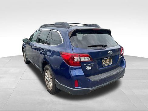Used 2015 Subaru Outback 2.5i Premium AWD/4WD image 7