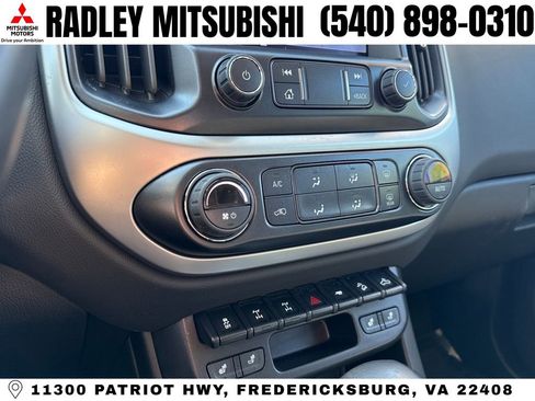 Used 2022 Chevrolet Colorado ZR2 w/ ZR2 Dusk Special Edition AWD/4WD image 10