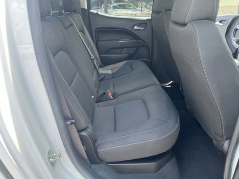Used 2021 Chevrolet Colorado LT image 29