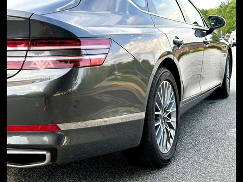 Used 2023 Genesis G80 2.5T image 16