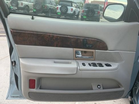 Used 2005 Mercury Grand Marquis LS image 12