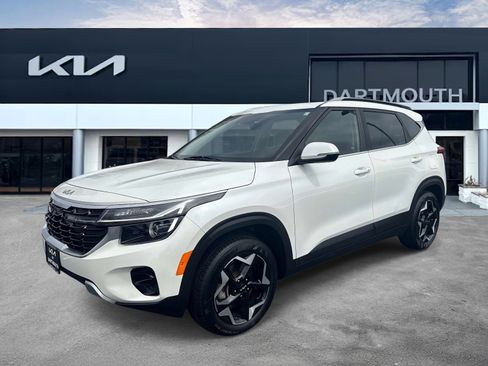 Used 2024 Kia Seltos EX AWD/4WD image 1