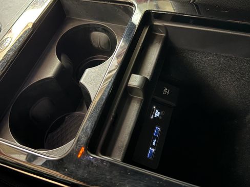 Used 2020 Land Rover Range Rover Evoque First Edition image 60