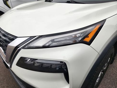 Used 2021 Nissan Rogue S FWD image 6