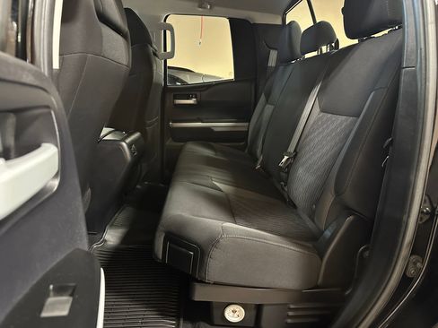 Used 2016 Toyota Tundra SR5 w/ TRD Off Road Package AWD/4WD image 15