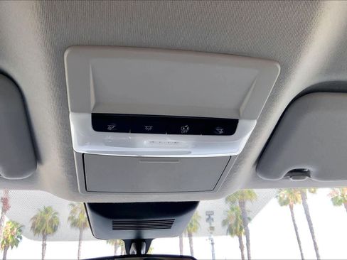 Used 2024 Nissan Sentra SV image 31