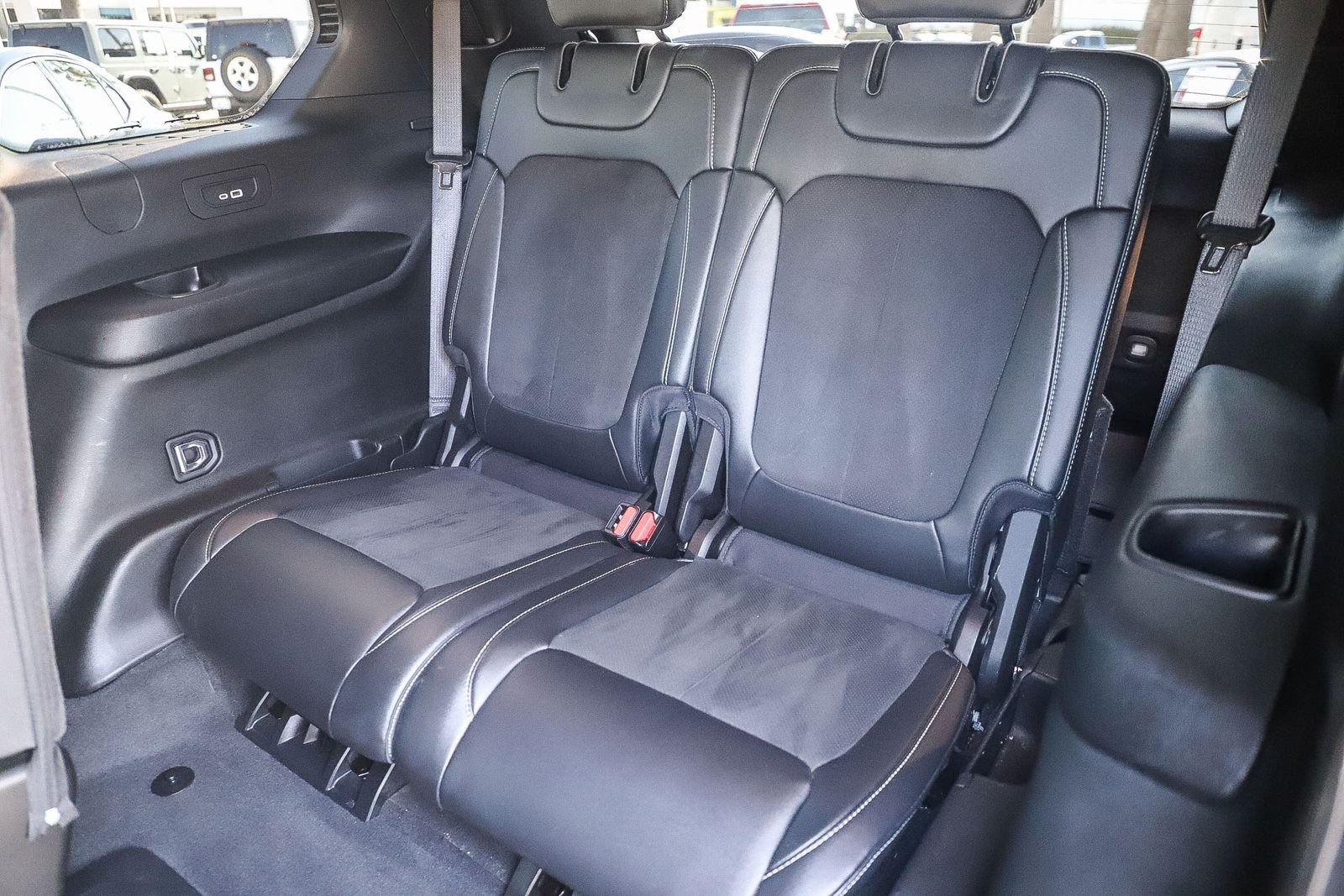 Used 2022 Jeep Grand Cherokee L Laredo RWD image 20