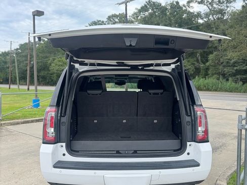 Used 2020 GMC Yukon SLT w/ Open Road Package image 6