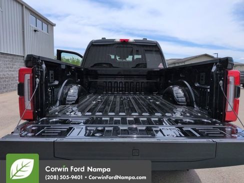 New 2026 Ford F250 Platinum w/ Tremor Off-Road Package AWD/4WD image 28