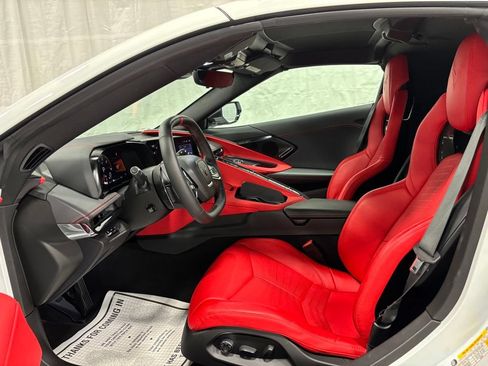 Used 2024 Chevrolet Corvette Stingray Preferred Cpe w/ Z51 Performance Package RWD image 21