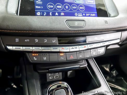 Used 2021 Cadillac XT4 Sport image 18