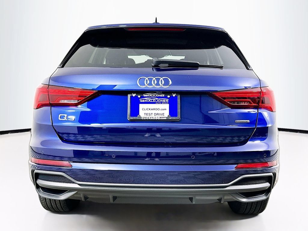 Used 2025 Audi Q3 2.0T Premium Plus w/ Premium Plus Package AWD/4WD image 15