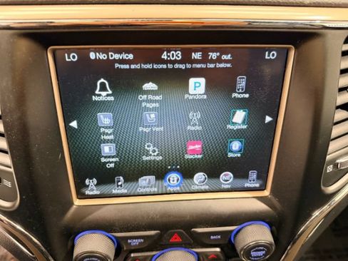 Used 2017 Jeep Grand Cherokee Limited w/ Luxury Group II AWD/4WD image 35