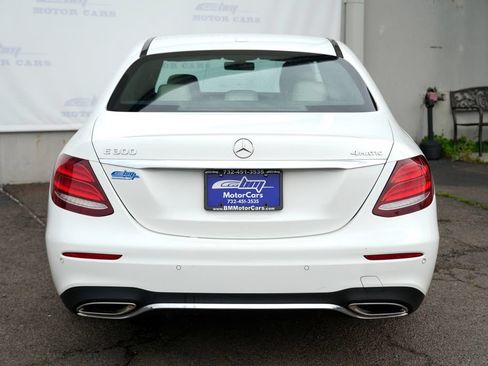 Used 2019 Mercedes-Benz E 300 4MATIC image 6