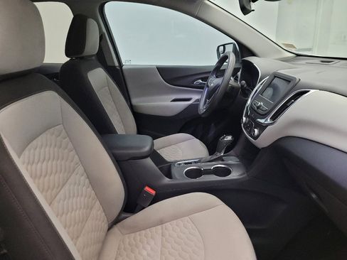 Used 2021 Chevrolet Equinox LT w/ LPO, Floor Liner Package FWD image 21