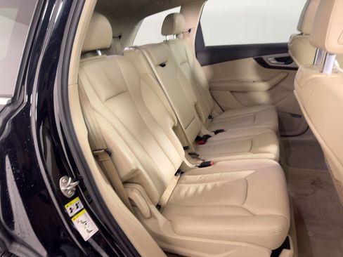 Used 2019 Audi Q7 2.0T Premium Plus w/ Premium Plus Package image 31