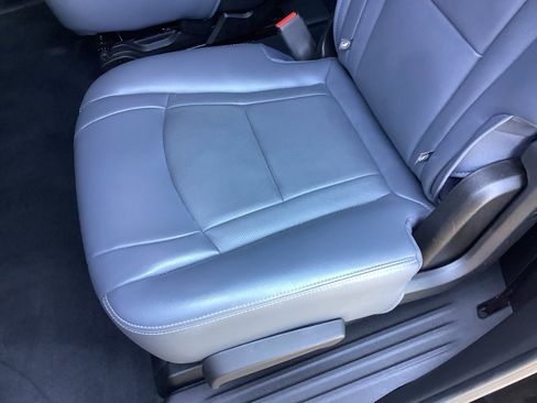 Used 2024 Buick Enclave Premium image 14