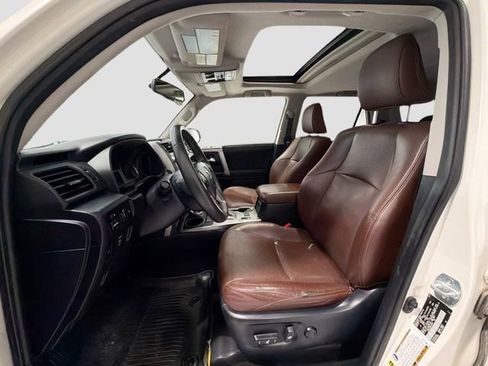 Used 2019 Toyota 4Runner Limited image 19