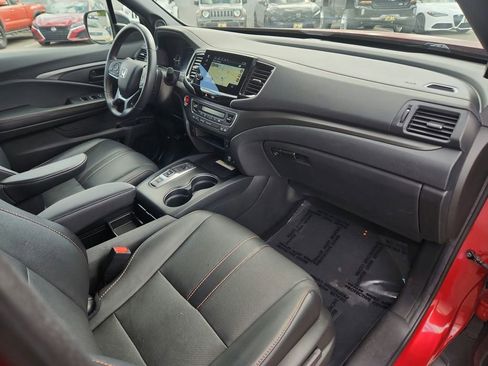 Used 2022 Honda Passport TrailSport image 25