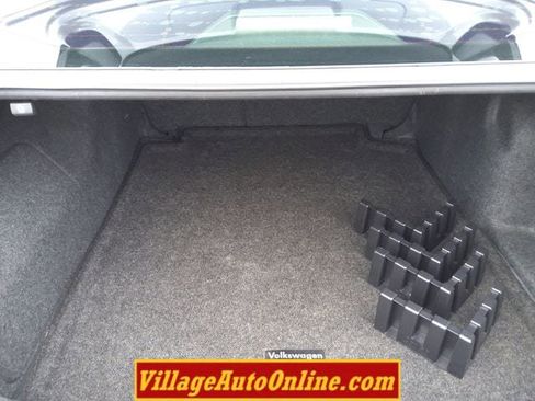 Used 2013 Volkswagen Passat 3.6 SE image 31