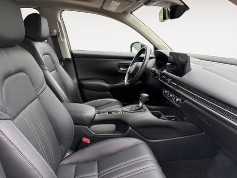 Used 2024 Honda HR-V EX-L image 14