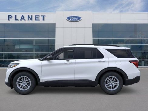 New 2026 Ford Explorer Active w/ Active Comfort Package image 3